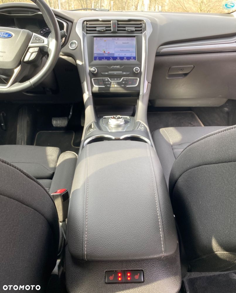 Ford Mondeo 2.0 EcoBlue Titanium - 19