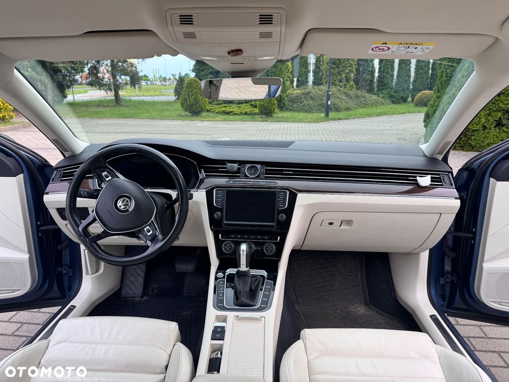Volkswagen Passat 2.0 TDI Bi-Turbo BMT 4Mot Highline DSG - 18