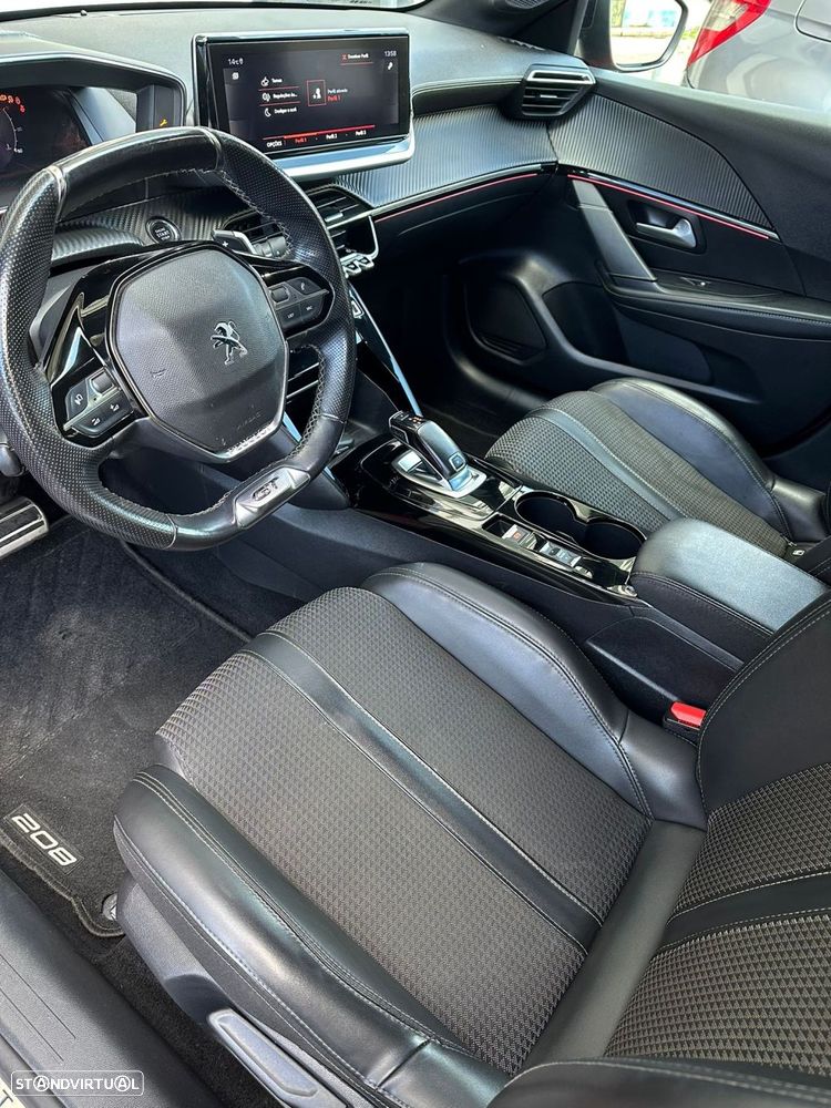 Peugeot e-208 50 kWh GT Line - 8