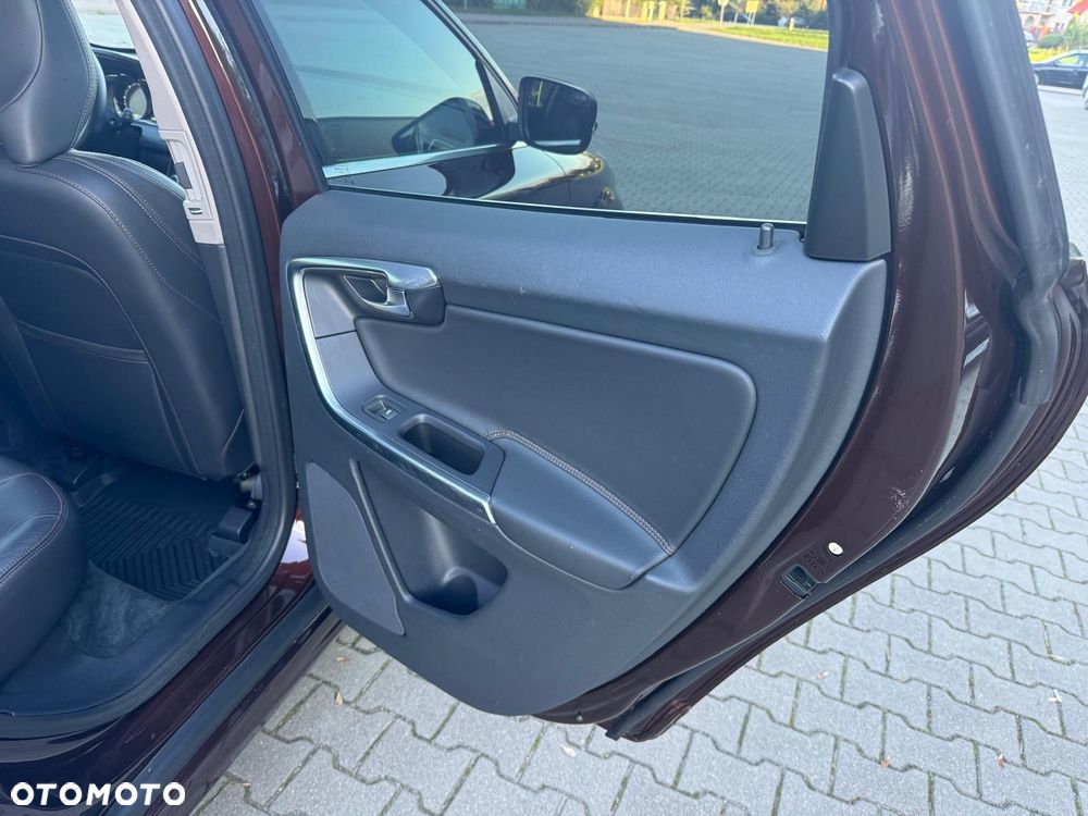 Volvo XC 60 D4 Drive-E Summum - 22