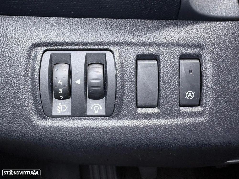 Renault Clio 0.9 TCe Limited - 35