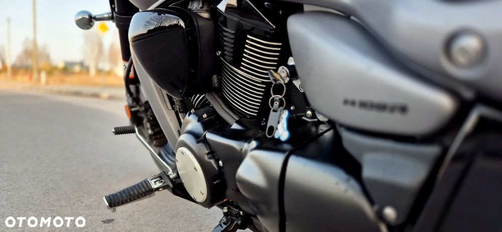 Suzuki Boulevard - 6