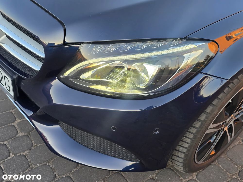 Mercedes-Benz Klasa C 200 (BlueTEC) d 7G-TRONIC Avantgarde - 29