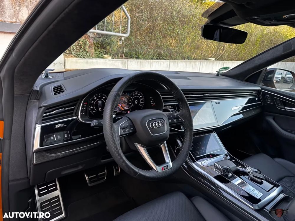 Audi RS Q8 TFSI quattro tiptronic - 12