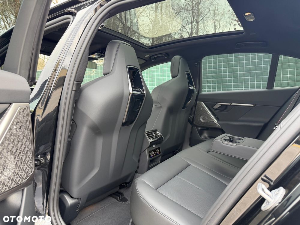 BMW Seria 5 - 21