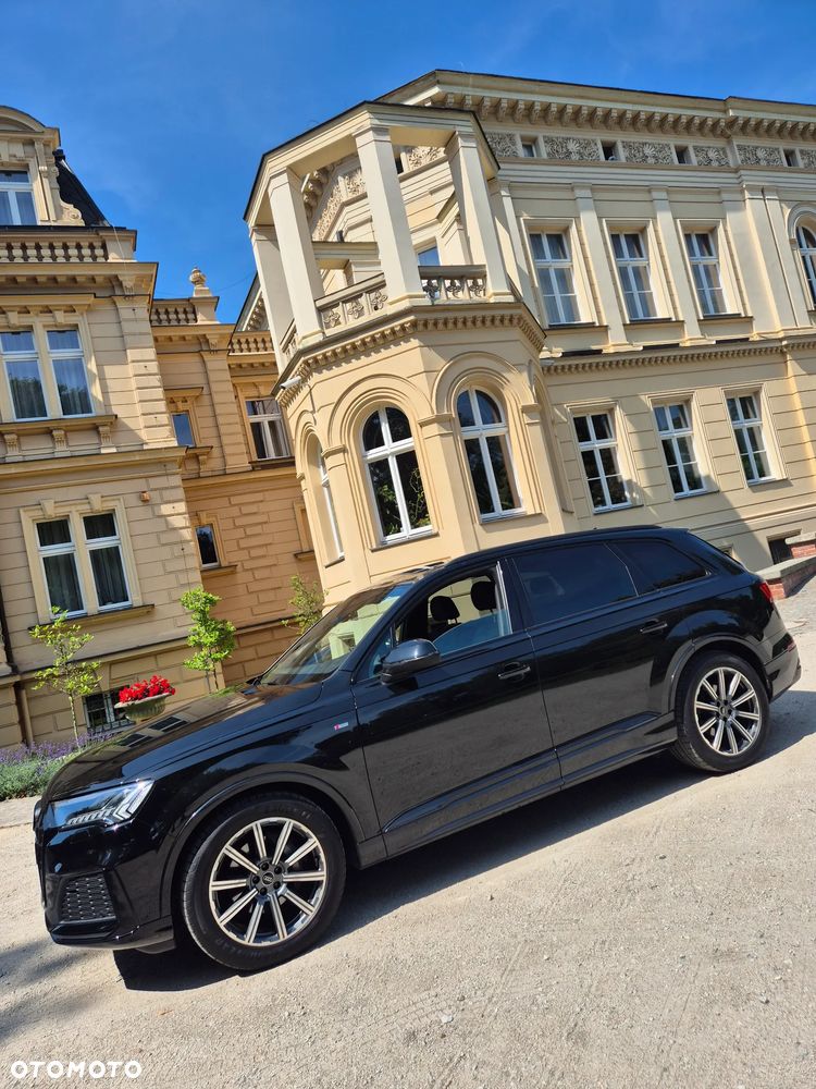 Audi Q7 - 6