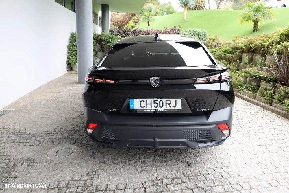 Peugeot 408 180 e-EAT8 Allure - 13