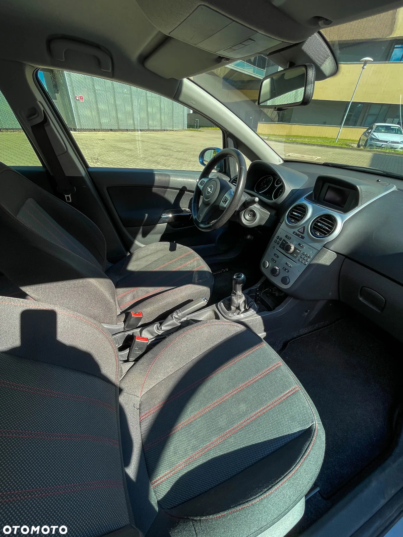 Opel Corsa - 12