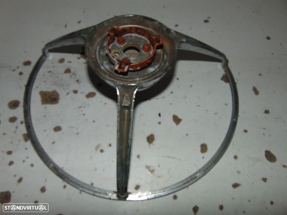 antigos centros ou aros de volante ford taunus - 5
