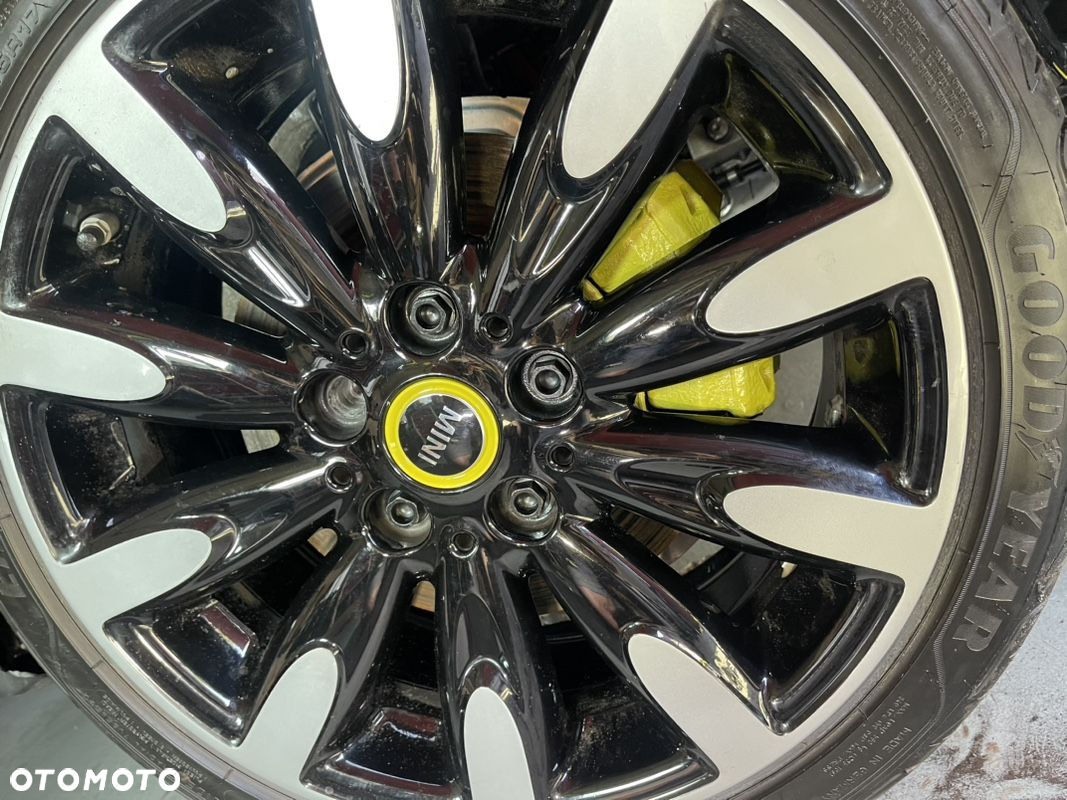 MINI Cooper SE Yours Trim - 17