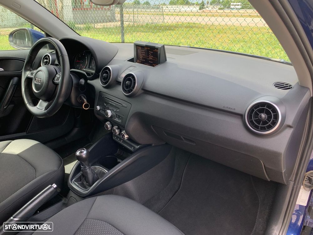 Audi A1 Sportback 1.6 TDI Sport - 16