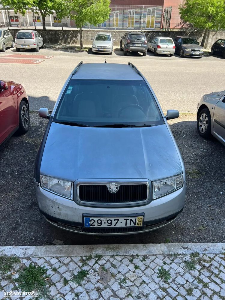 Skoda Outros - 7