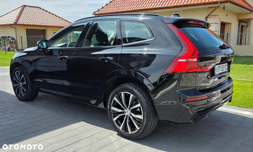 Volvo XC 60 B4 D Ultimate Dark - 40