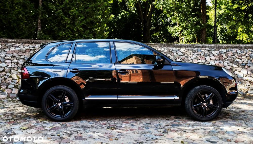 Porsche Cayenne - 8