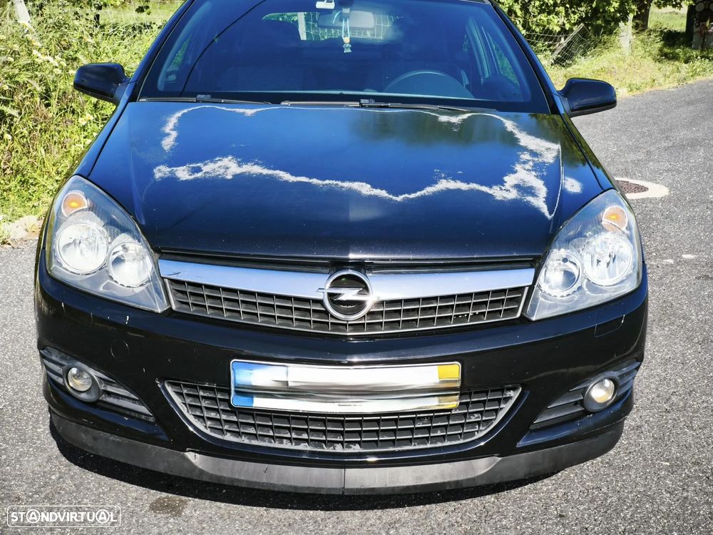 Opel Astra GTC 1.3 CDTI - 55