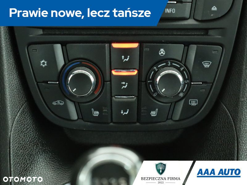 Opel Meriva - 12