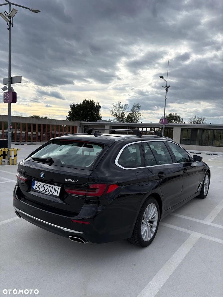 BMW Seria 5 520d Luxury Line - 7