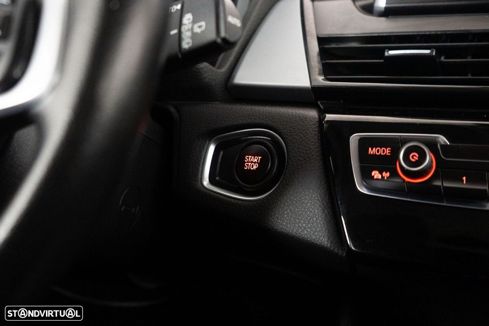 BMW 225xe Active Tourer Advantage - 21