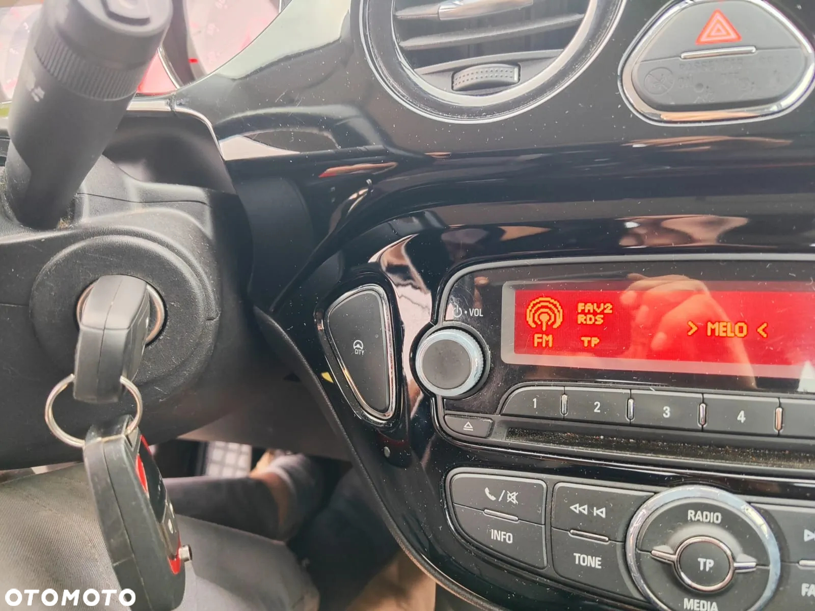 Opel Adam 1.2 120 Jahre - 16