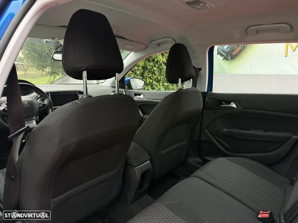 Peugeot 308 SW 1.2 PureTech Style - 19