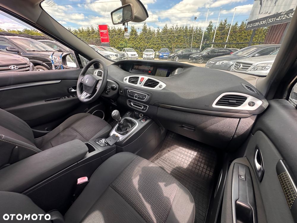 Renault Scenic 1.9 dCi FAP Exception - 23