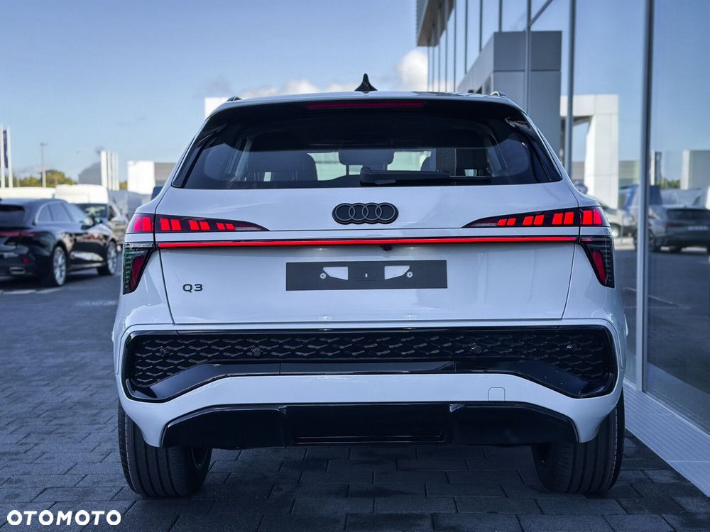 Audi Q3 - 11