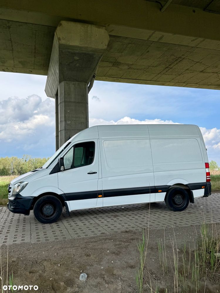 Mercedes-Benz Sprinter - 8