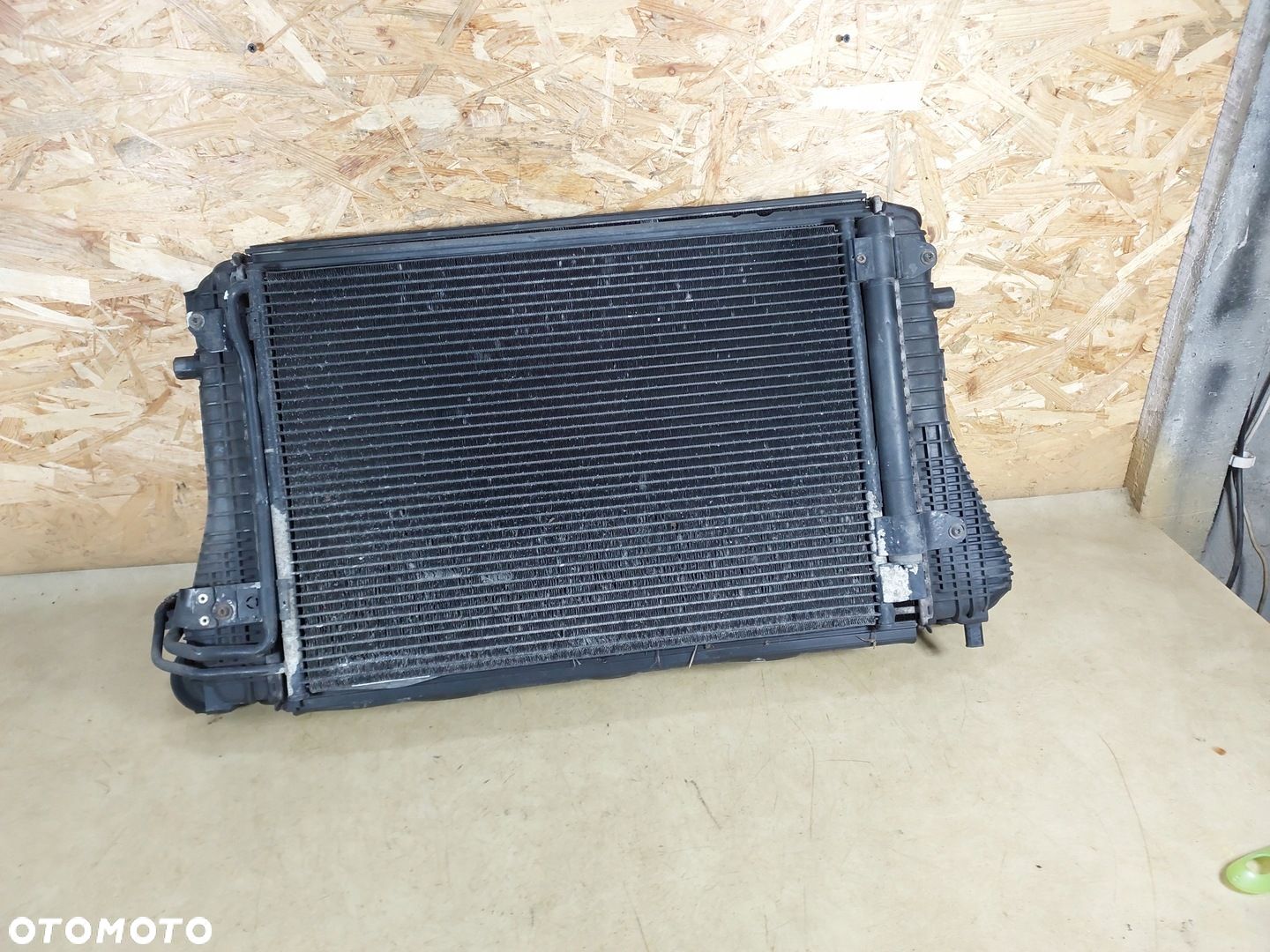 SEAT LEON II 2.0 TFSI CHŁODNICA WENTYLATOR KOMPLET - 1