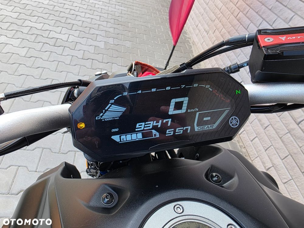 Yamaha MT - 22