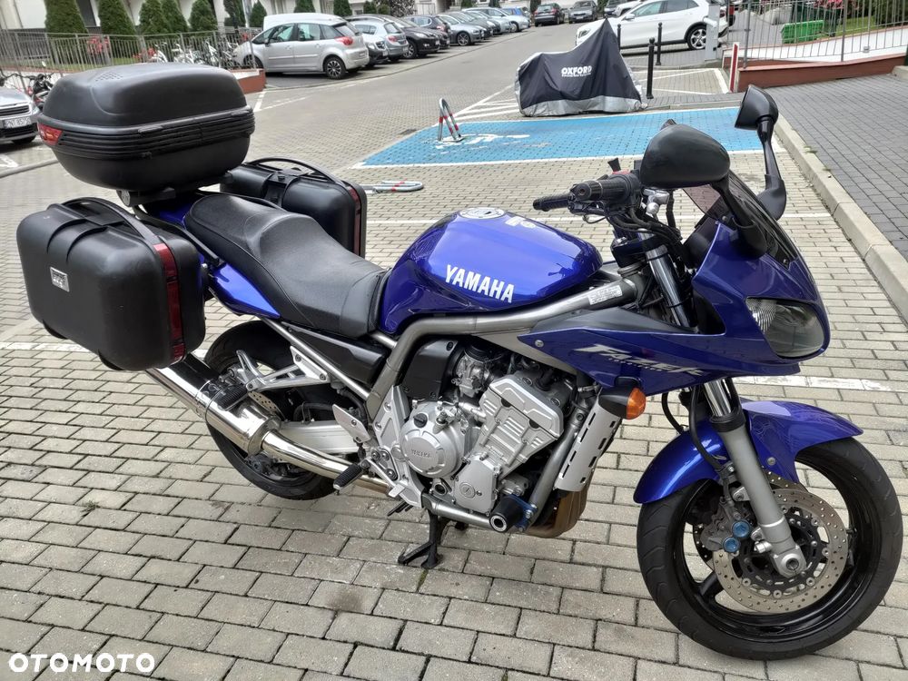 Yamaha FZS - 3