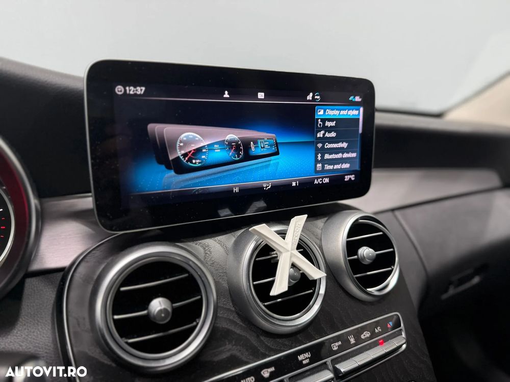 Mercedes-Benz C - 22