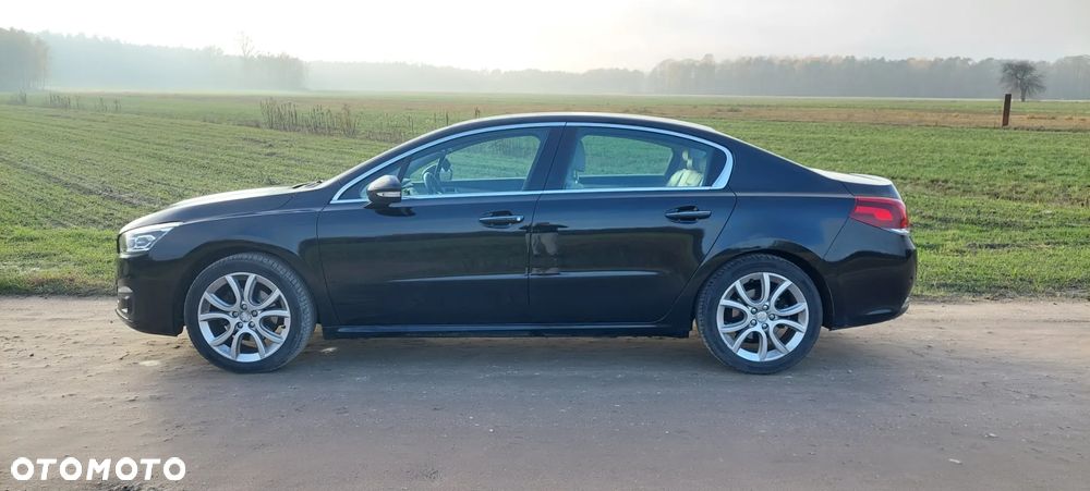 Peugeot 508 1.6 e-THP Allure S&S - 32