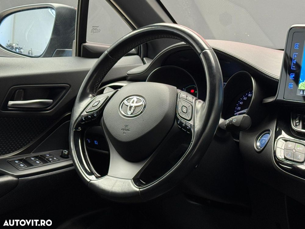 Toyota C-HR - 8