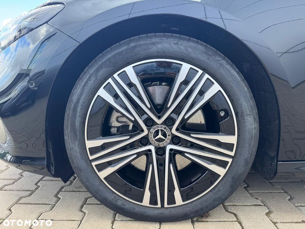 Mercedes-Benz CLA - 11