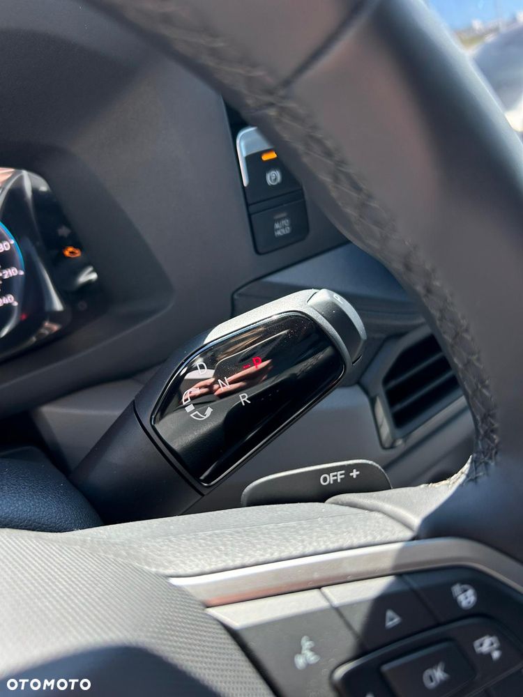 Volkswagen Crafter - 26