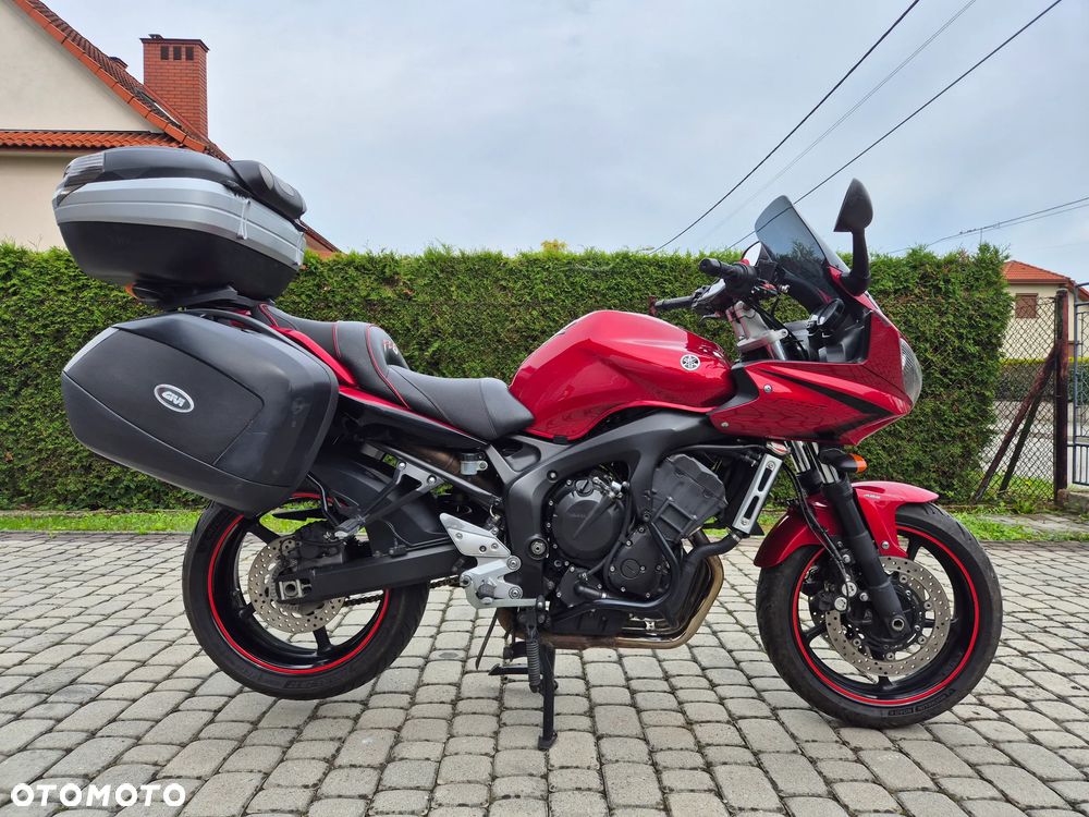 Yamaha FZ6 - 1