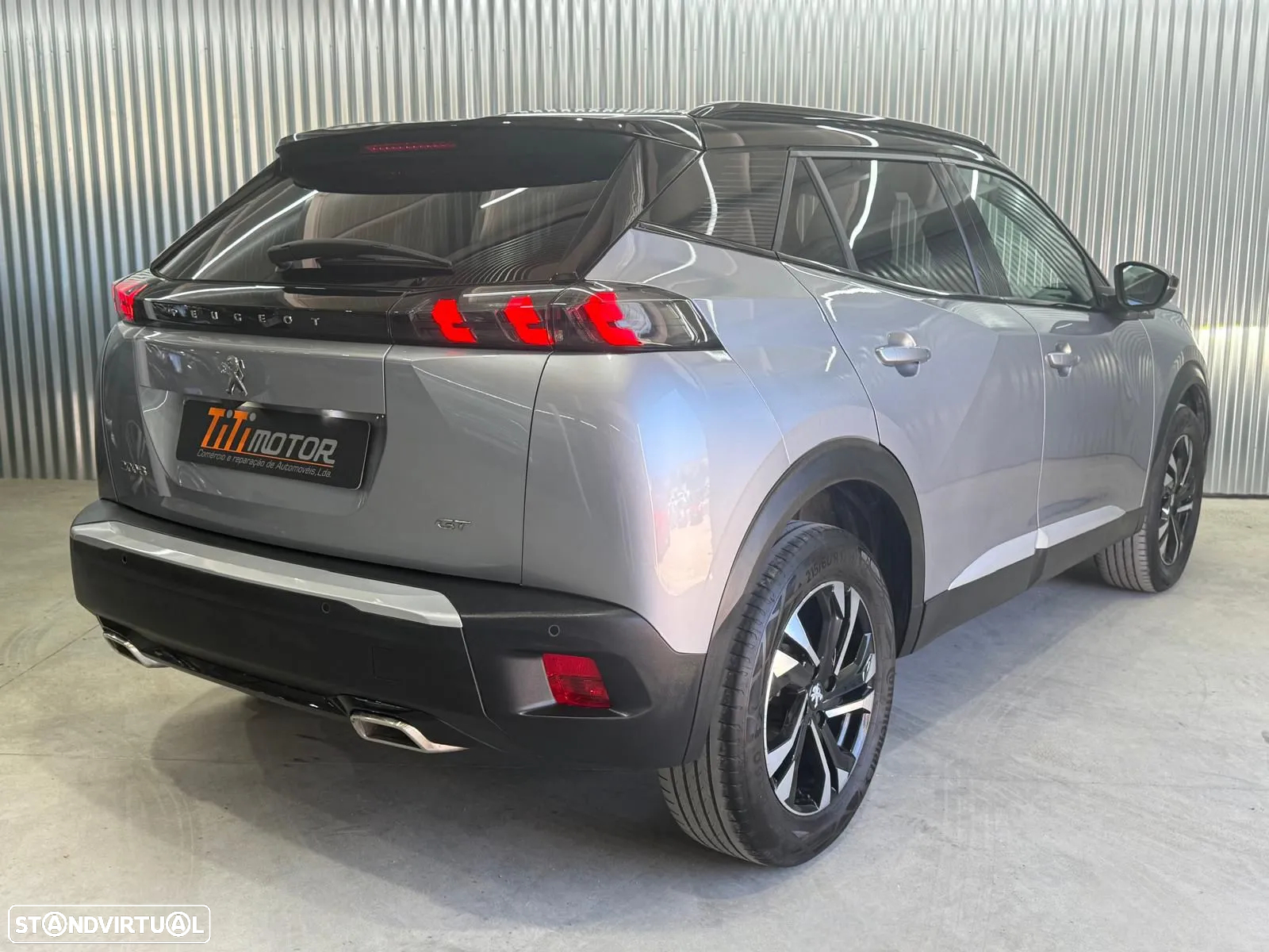 Peugeot 2008 1.2 PureTech GT - 4