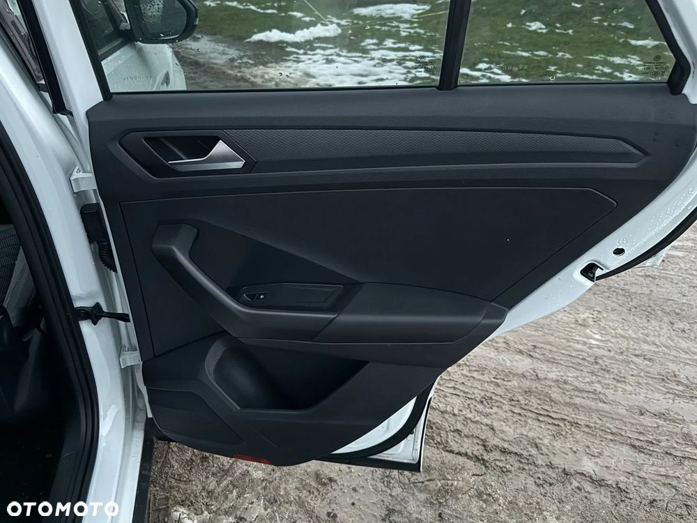 Volkswagen T-Roc 1.5 TSI OPF DSG R-Line - 30