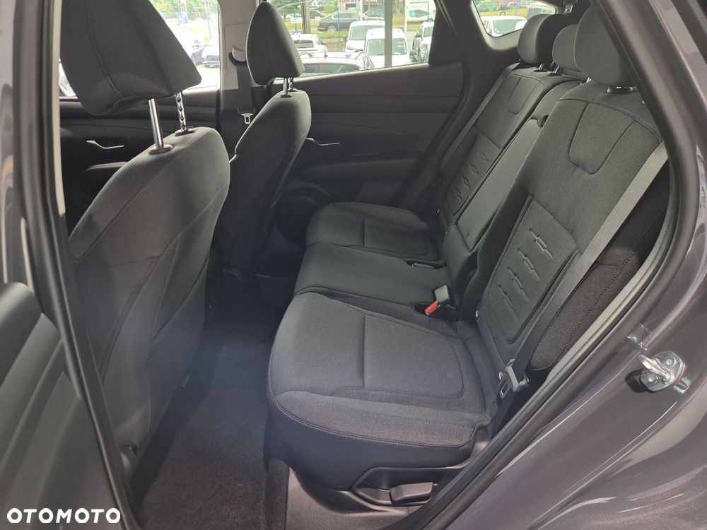 Hyundai Tucson 1.6 T-GDi Smart 2WD - 16