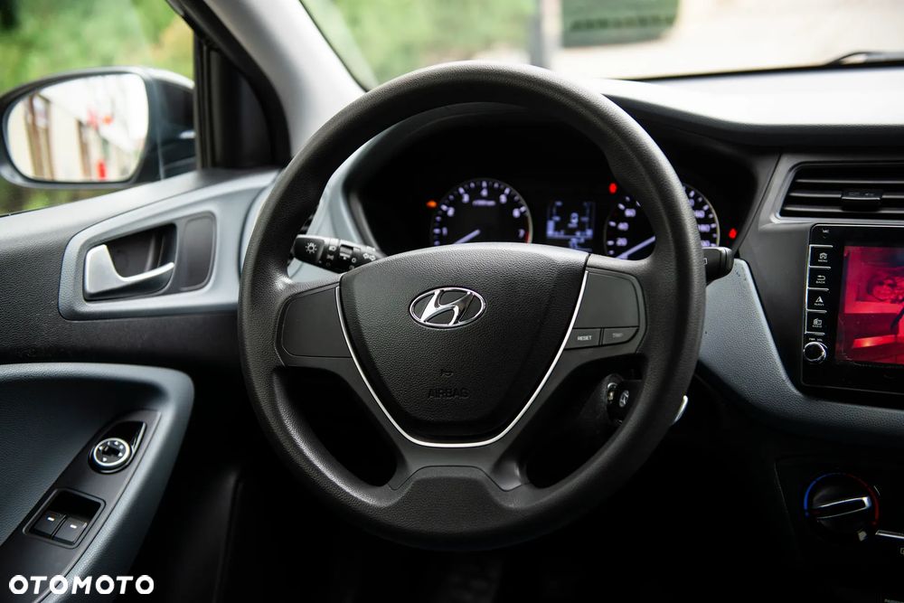 Hyundai i20 1.2 Select - 28