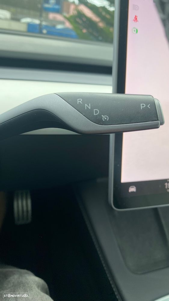 Tesla Model 3 Performance Dual Motor AWD - 37