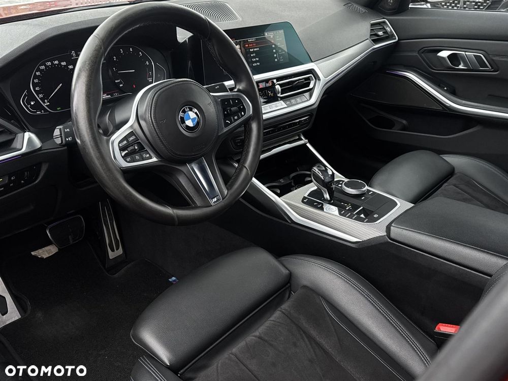 BMW Seria 3 318i - 7