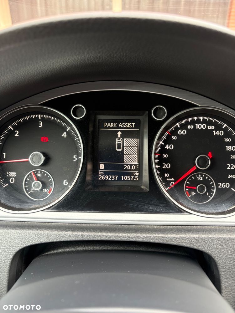 Volkswagen Passat Alltrack - 17