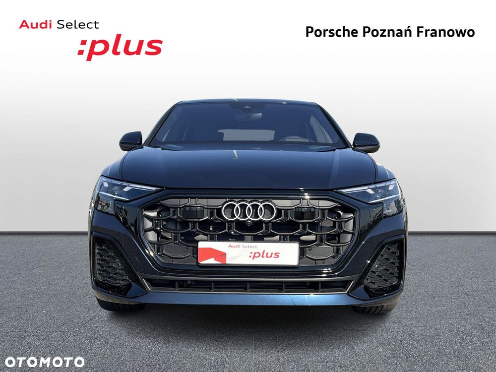 Audi Q8 - 8