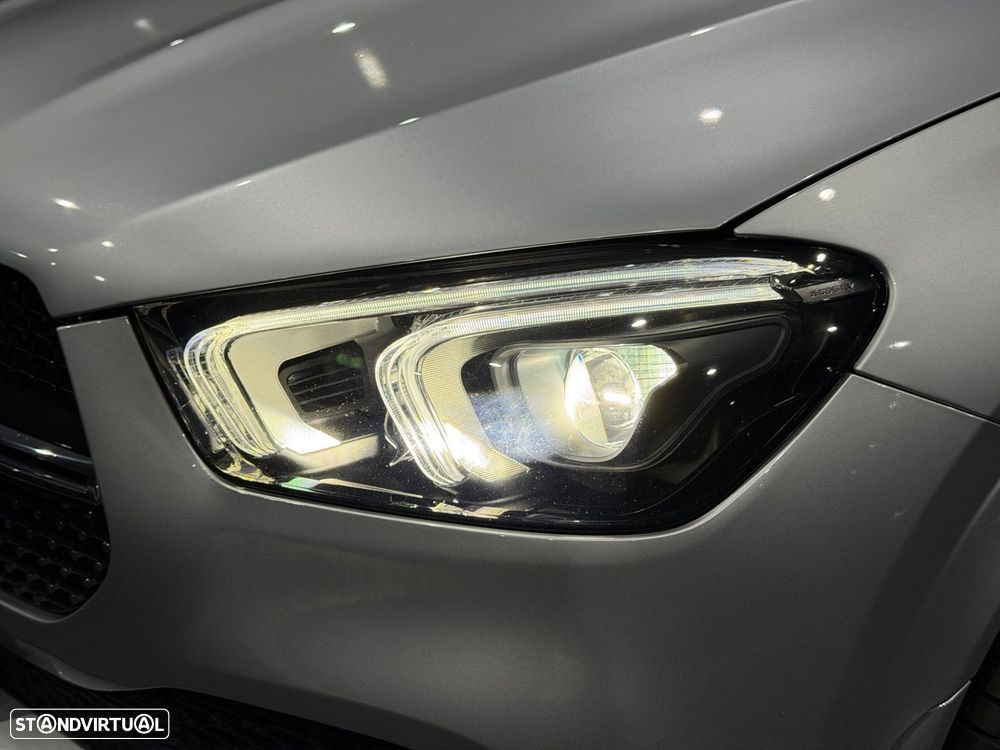 Mercedes-Benz GLE 350 e 4Matic 9G-TRONIC AMG Line — fotografia 16