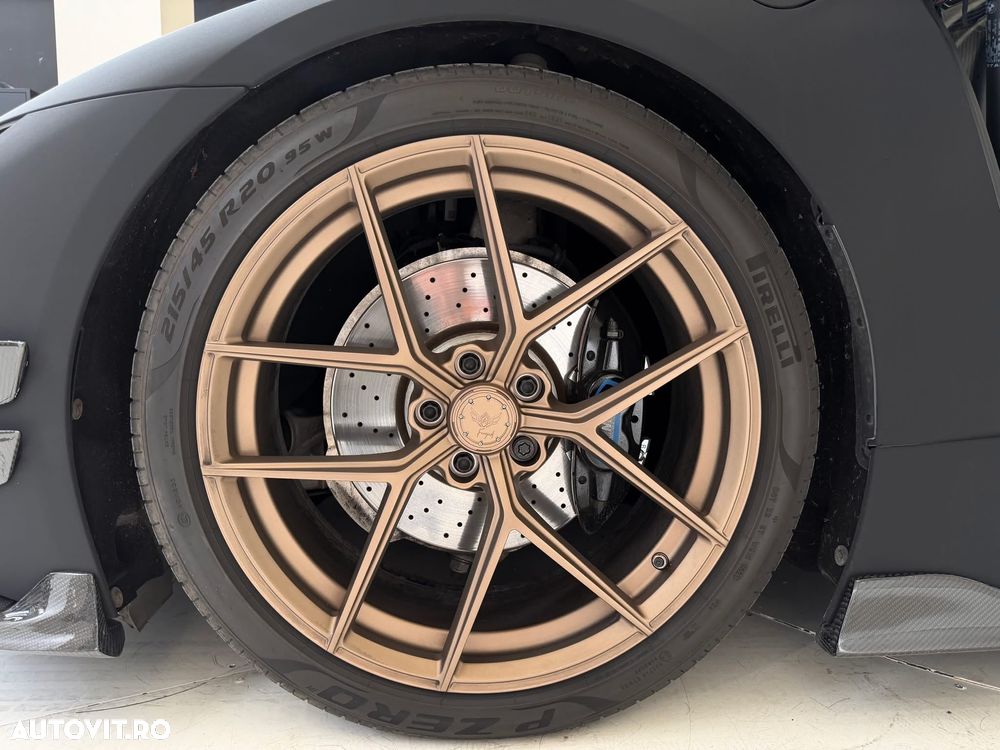 BMW i8 - 21