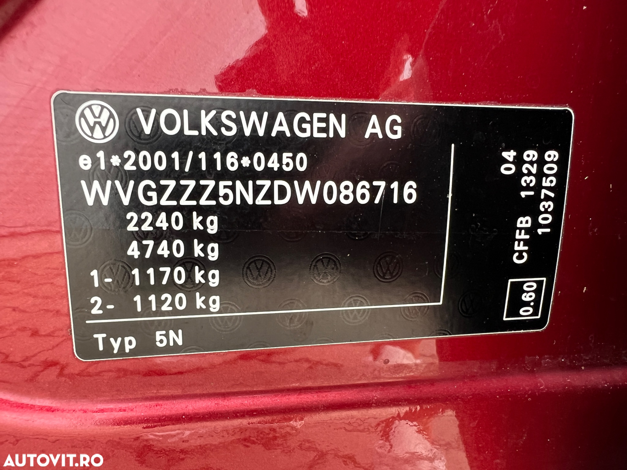 Volkswagen Tiguan 2.0 TDI 4Motion Track & Field - 14