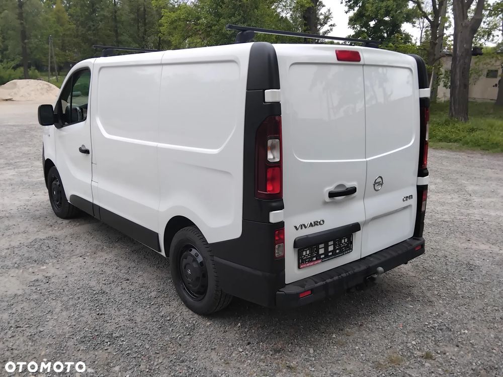 Opel Vivaro - 21