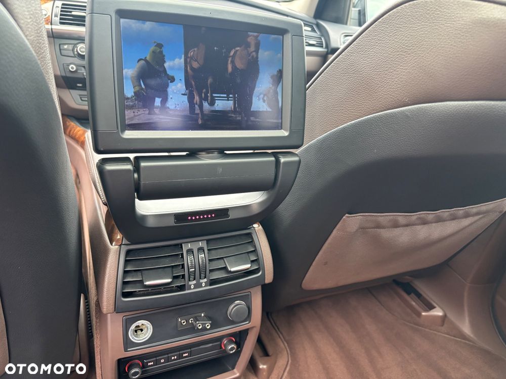 BMW X5 xDrive30d - 22