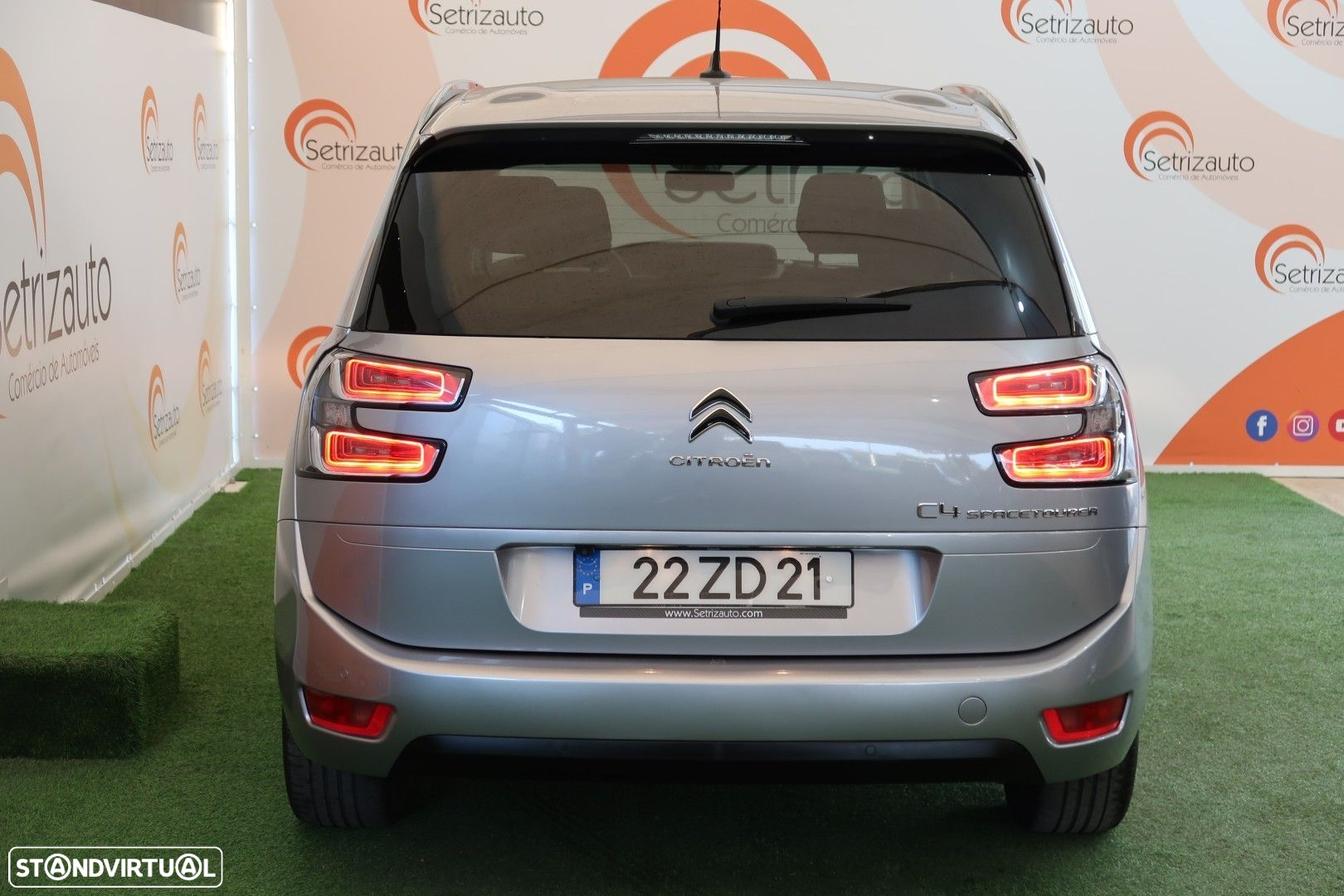 Citroën Grand C4 Spacetourer 1.5 BlueHDi Feel EAT8 - 15